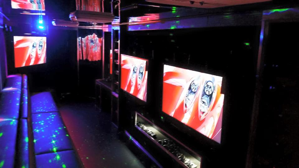 blue-interior-awesome